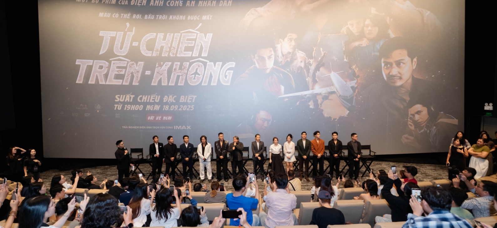 Diễn viên Xuân Phúc ra mắt với phim Tử Chiến Trên Không