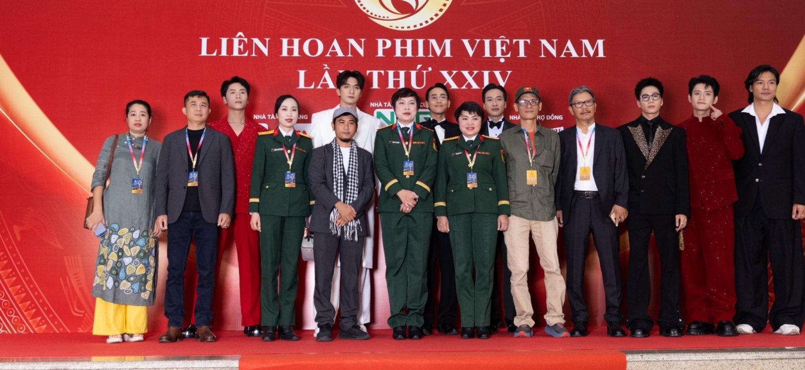 Mưa Đỏ giành giải thưởng Bông Sen Vàng tại Liên Hoan Phim Việt Nam lần thứ XXIV