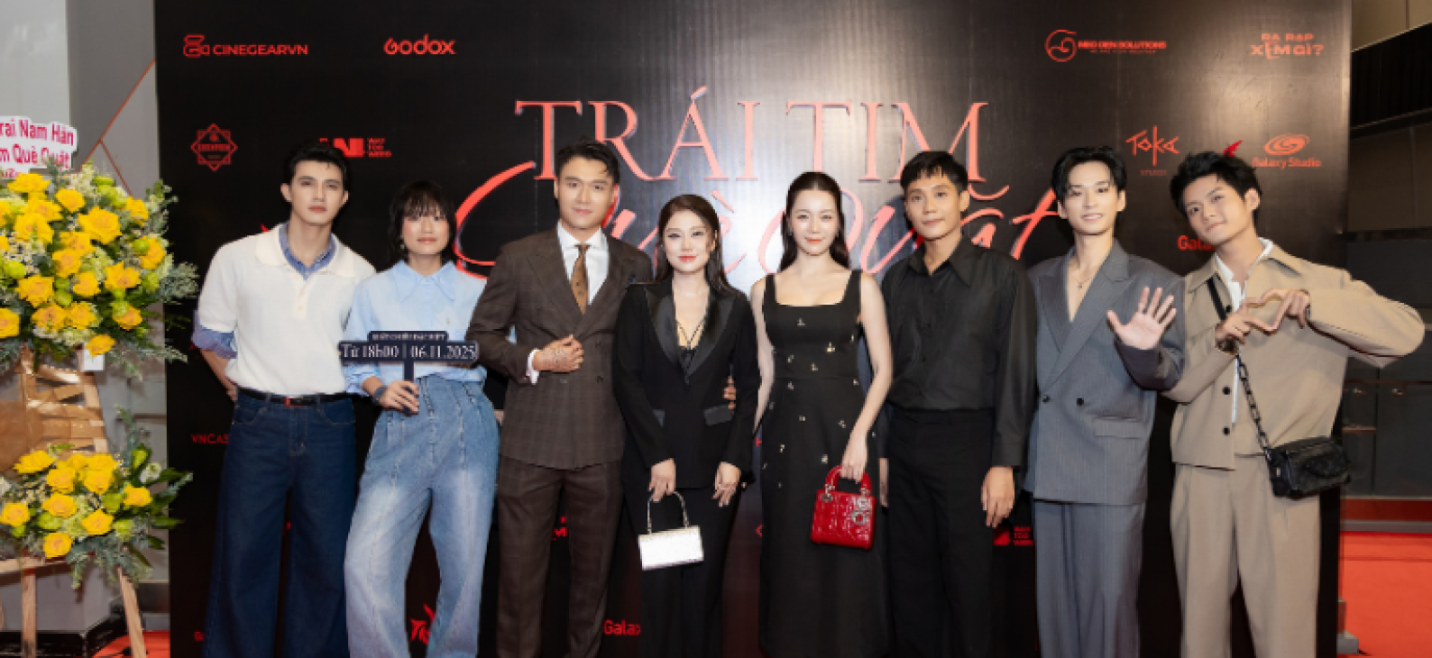 Diễn viên Xuân Phúc trở lại màn ảnh rộng với vai diễn mới trong bộ phim Trái Tim Què Quặt