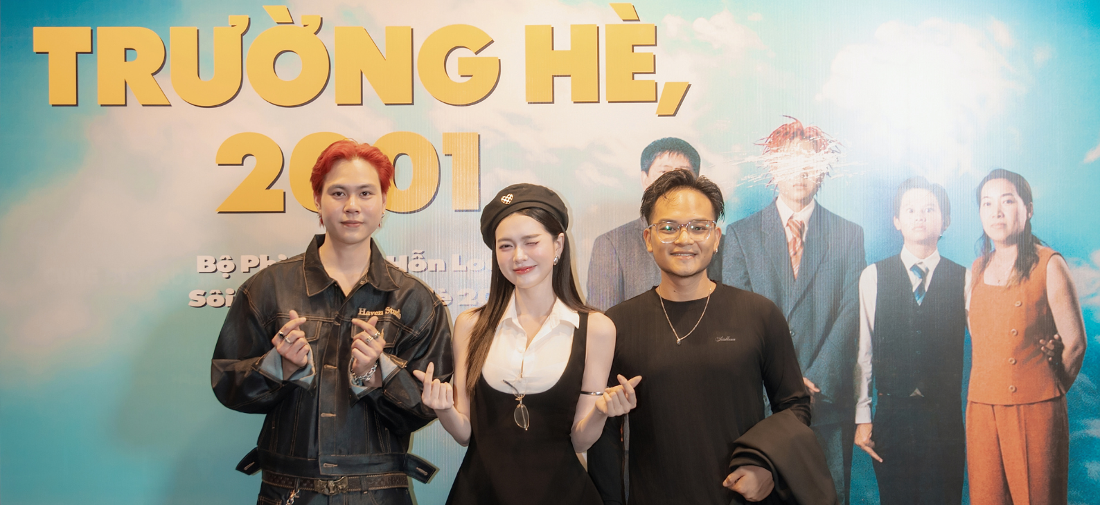 Yên Đan tham dự buổi ra mắt phim điện ảnh "Trường hè, 2001"