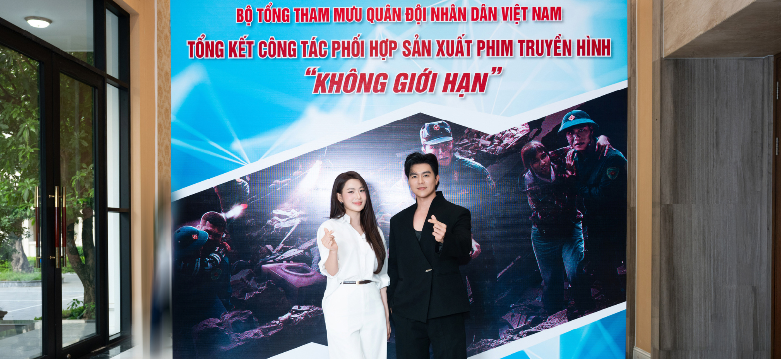 Steven Nguyễn được vinh danh tại Lễ Tổng kết Công tác phối hợp sản xuất phim truyền hình "Không Giới Hạn"