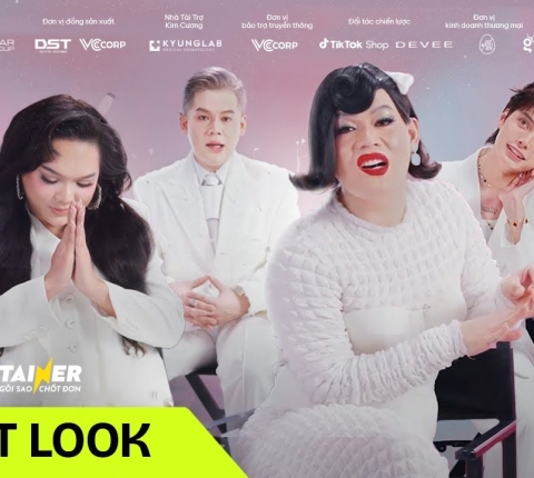 Phạm Thoại xuất hiện cực "chặt chém" trên first look The Shoppertainer